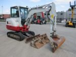 Takeuchi TB230 (375) – Image 4