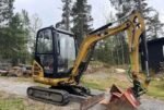 CATERPILLAR 302.2D