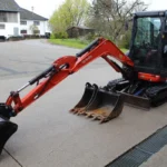 KUBOTA U27-4 + 3 GODETS – Mini Pelle 2,6T