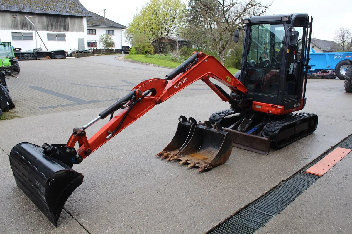 KU5-5 KUBOTA U27-4 + 3 GODETS – Mini Pelle 2,6T – Image 1