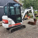 BOBCAT 322G + 3 GODETS – Mini Pelle 1,6T – Image 4