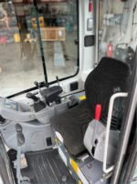 Takeuchi TB216 – Image 5
