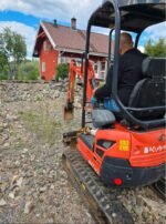 Kubota U17 - 3 – Image 7