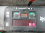 BOBCAT X334 + 3 GODETS – Mini Pelle 3,4T – Image 13