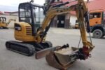 Caterpillar 302.7D CR + 3 GODETS – Mini Pelle 2,67T – Image 13