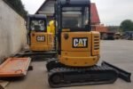 Caterpillar 302.7D CR + 3 GODETS – Mini Pelle 2,67T – Image 9