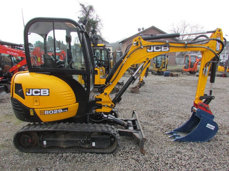 JCB 8029 CTS Minibagger 29.500 EUR JCB 8029 CTS + 3 GODETS – Mini Pelle 2,9T – Image 1