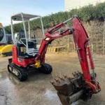 KOMATSU PC18MR-3 + 3 GODETS – Mini Pelle 1,9T