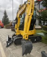 KOMATSU PC 26MR-5 + 3 GODETS – Mini Pelle 2,7T