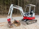 TAKEUCHI TB23R + 3 GODETS – Mini Pelle 2,5T – Image 4