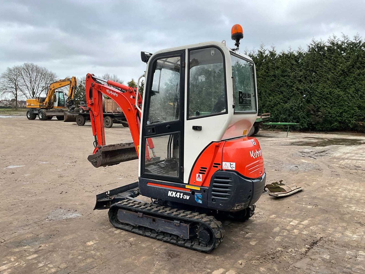 Kubota KX41-3V Kubota KX41-3V + 3 GODETS – Mini Pelle 1,6T + 3 Godets – Image 1