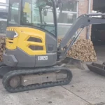 VOLVO ECR25 + 3 GODETS – Mini Pelle 2,5T