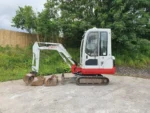 TAKEUCHI TB014 + 5 GODETS – Mini Pelle 1,5T – Image 3