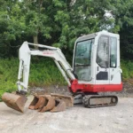 TAKEUCHI TB014 + 5 GODETS – Mini Pelle 1,5T