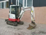 TAKEUCHI TB23R + 3 GODETS – Mini Pelle 2,6T – Image 5