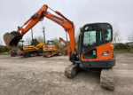 DOOSAN DX62R-3